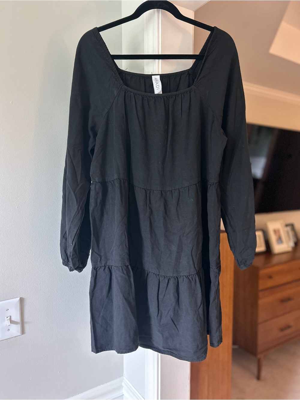 Black Long-Sleeve Tiered Women's Dress with Square Neck